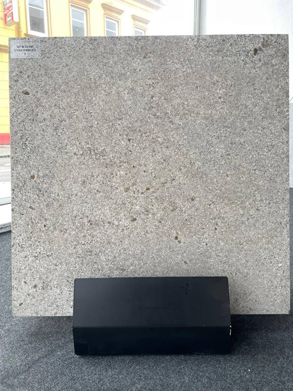 60x60x20mm Silver Stone R11.