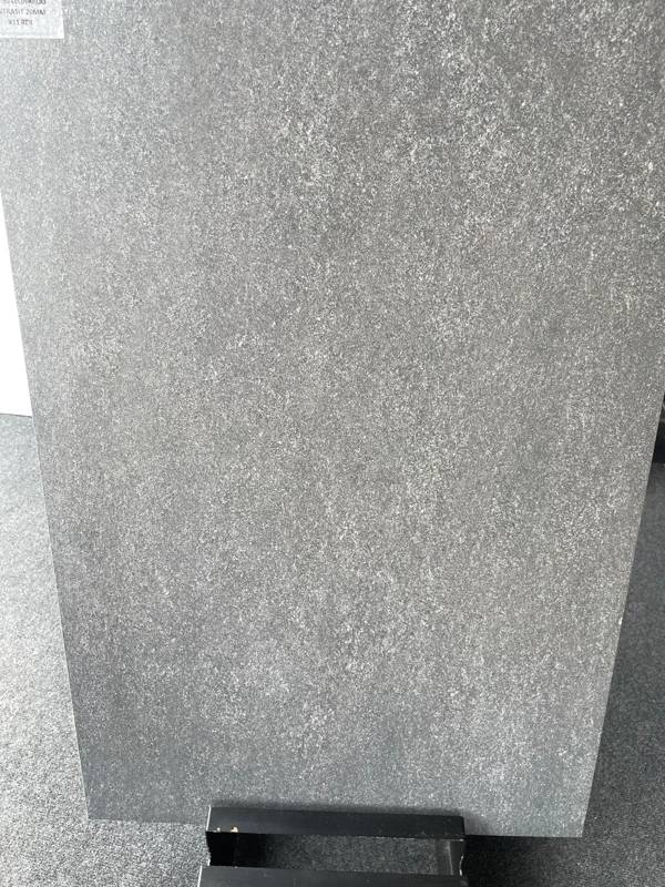 60x90x20mm Leonardo Antrasit R11.