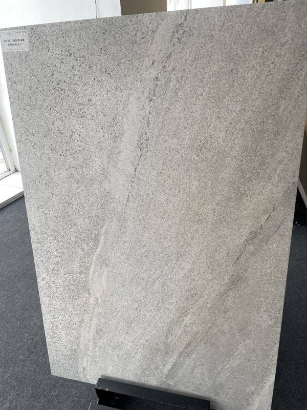 60x90x20mm London Gri R11.